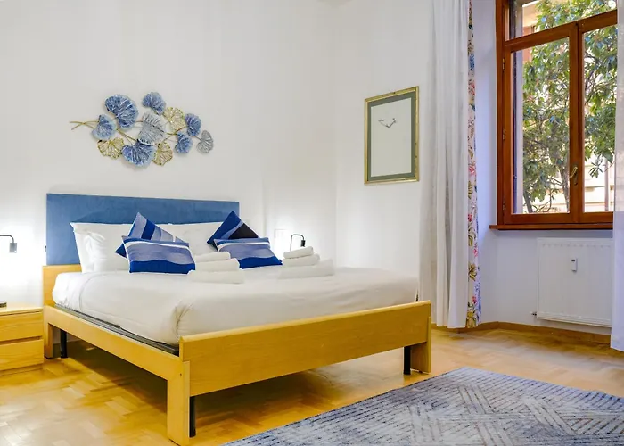 Elegantis Barberini Modern - Comfort In Charming District Апартаменты Рим